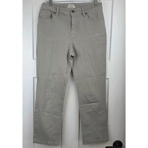 LL Bean Classic Fit Straight Leg Pale Green Ankle Jeans Womens 8 Reg 506756
